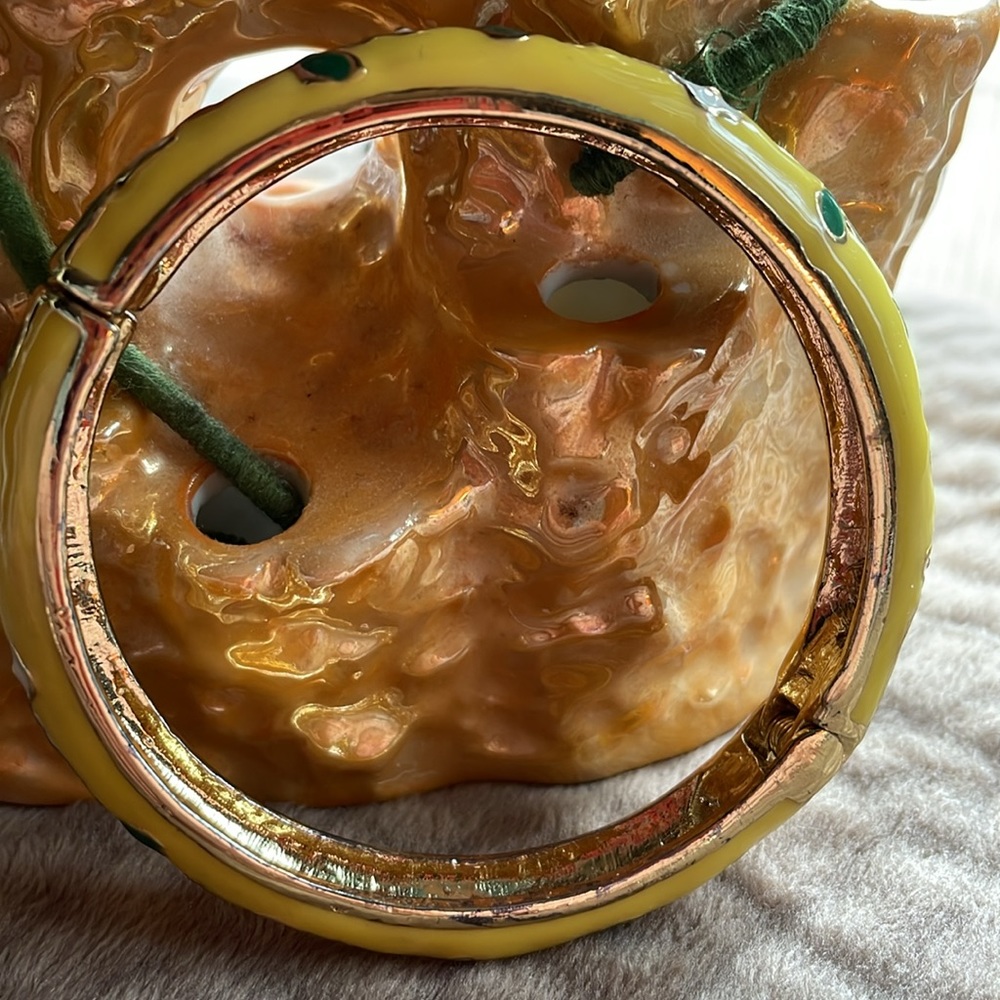 Enamel bangle - Picture 2 of 3